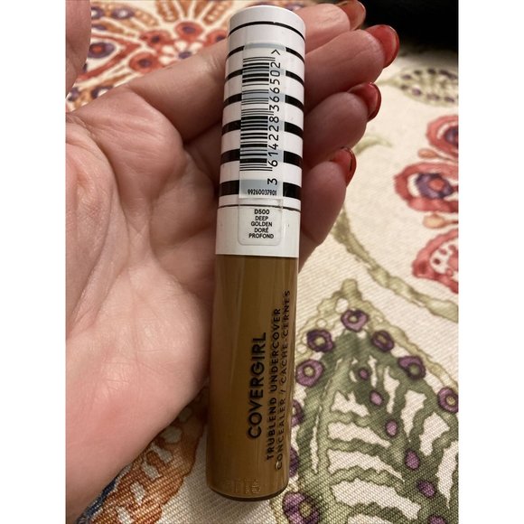Covergirl Trublend Undercover Concealer- D500 Deep - Picture 1 of 2